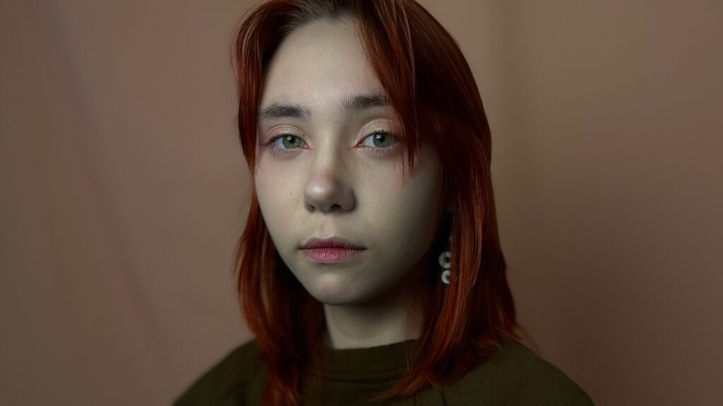 ElvinaAlder online on GirlsOfJasmin