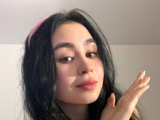 MinnieMile Porn Show