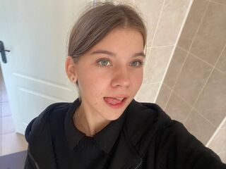 free sex cam NadineGene