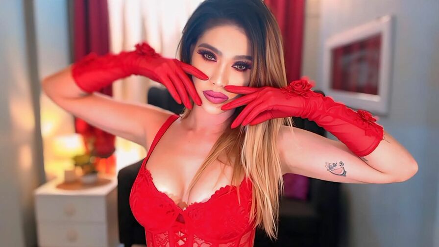 Watch KerrahMitenna live on Ultra Erotica