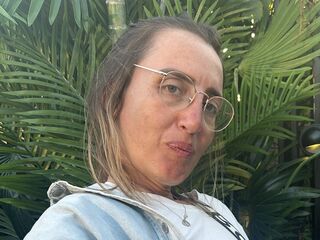 Preview thumbnail of Usagii's feed