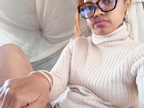 Chat with Miadea