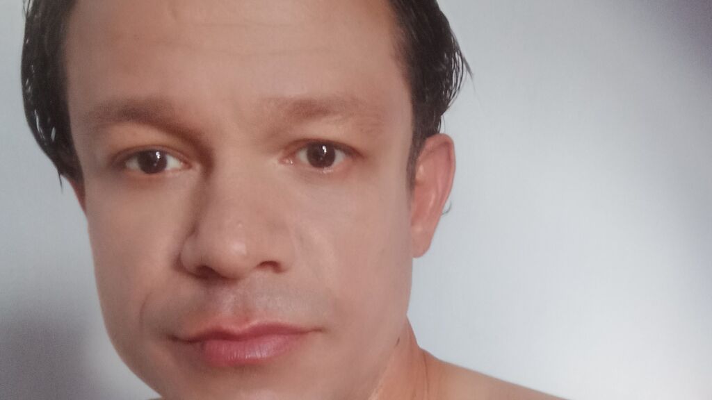 Statistics of justjuan cam model on BoysOfJasmin