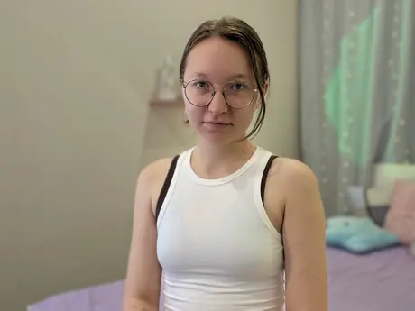 Chat with AliceBass