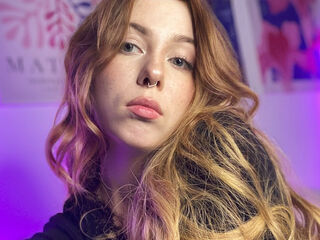 VivianWestwood Porn Show