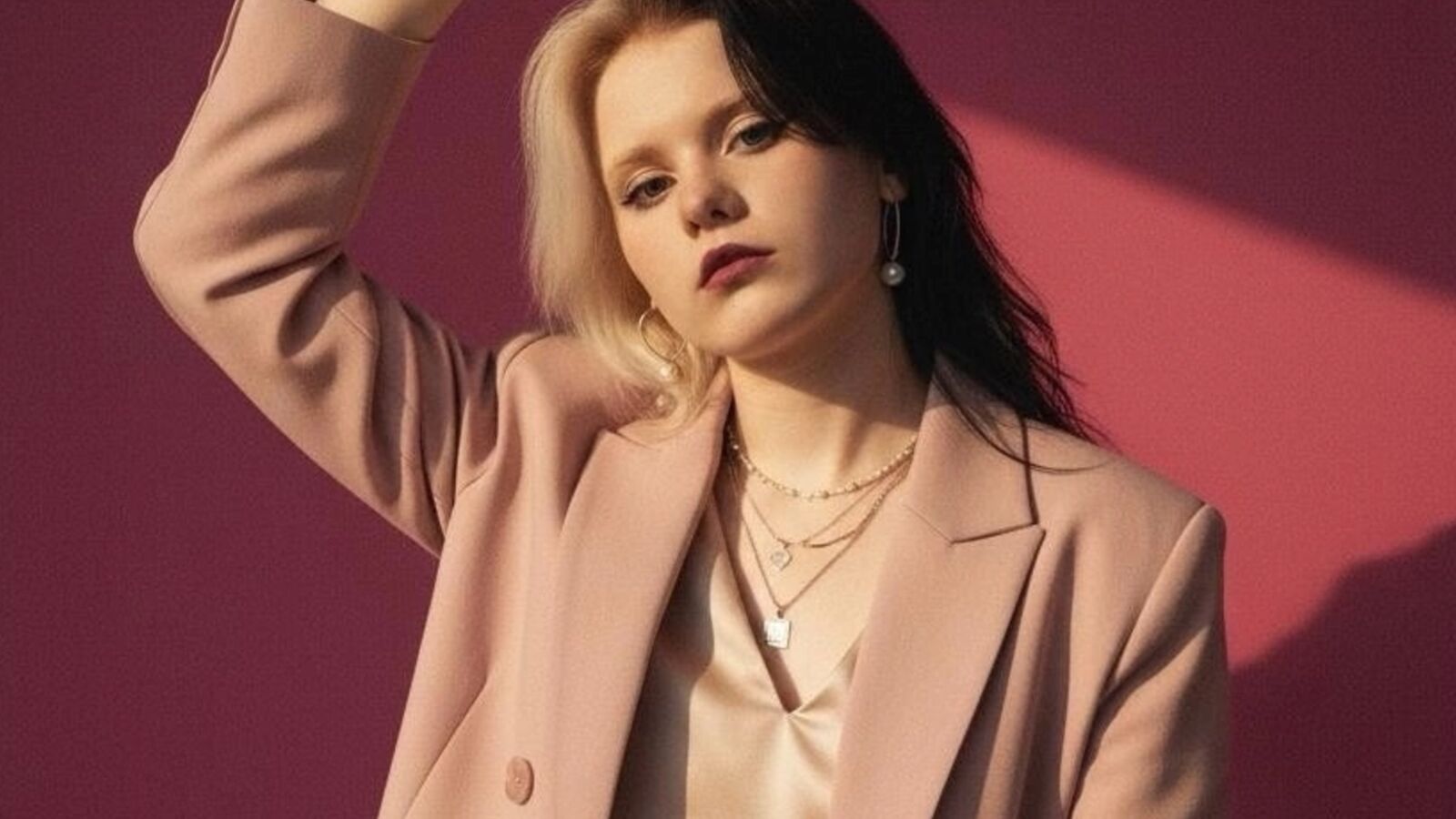 MindyCollyn glamour portrait