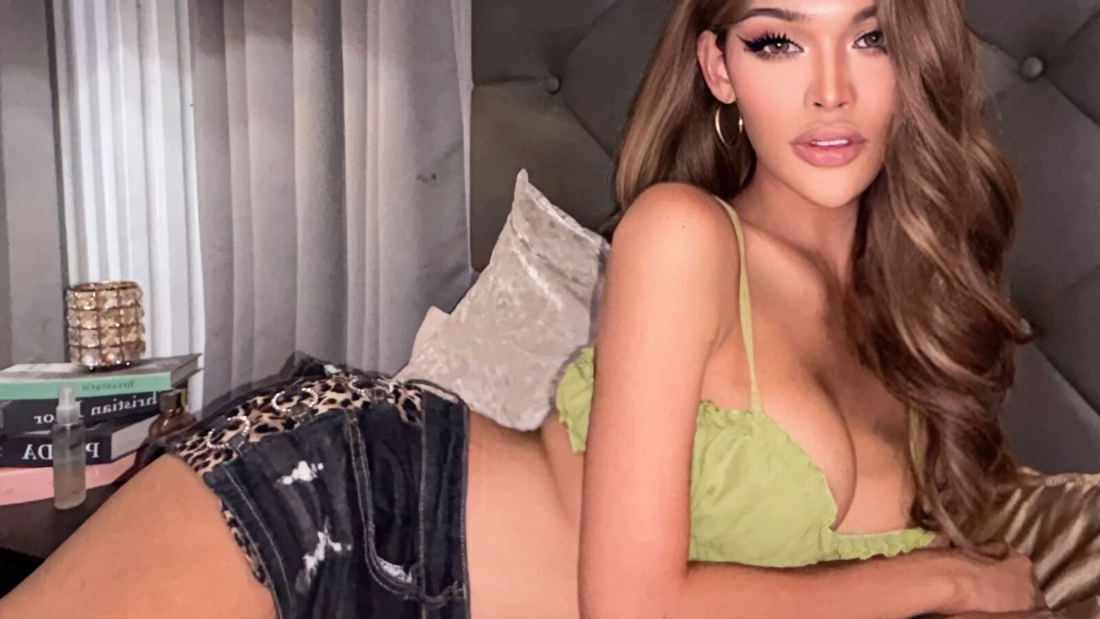 AubreyAmurri erotic portrait