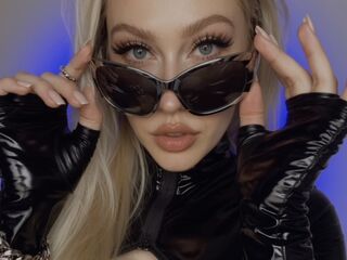 Webcam model LiyaWilde from LiveJasmin