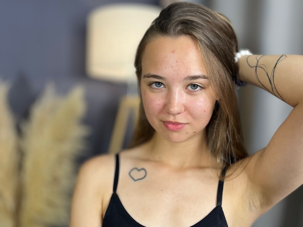 AshaPfefferkorn one on one girl cam profile