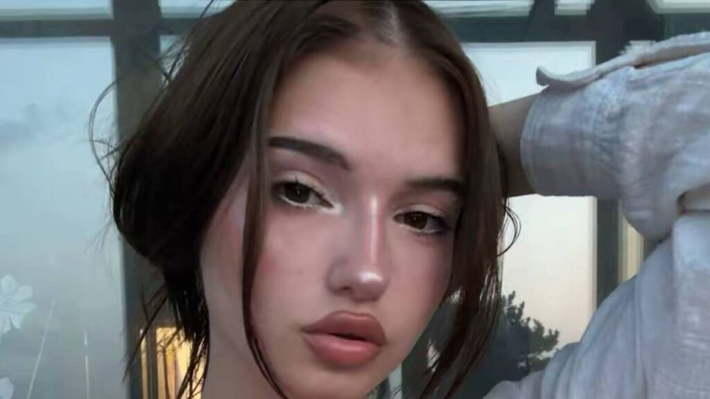 Statistics of CarlosRayna cam girl at GirlsOfJasmin