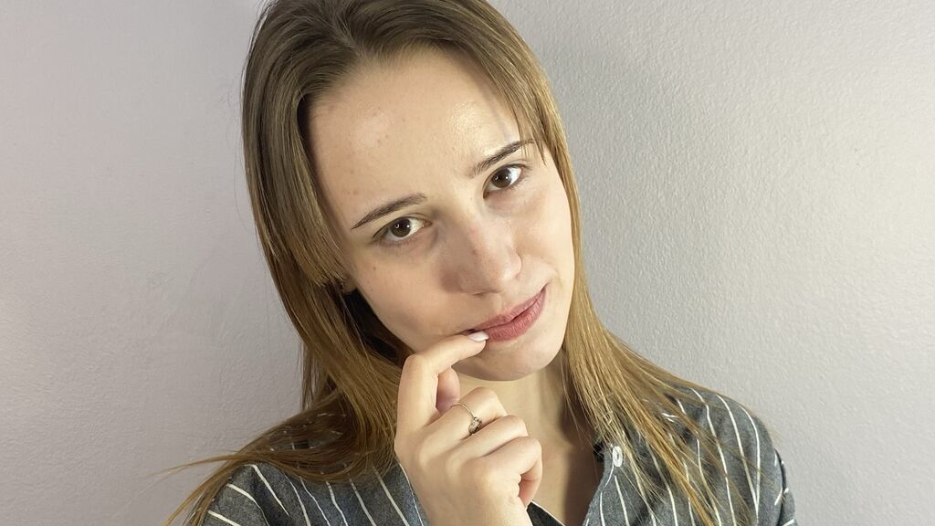 JullieHopper Live Cam on LiveJasmin