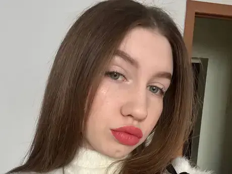 Chat with LunaMee