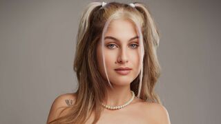 MillenaBlossom's LiveJasmin show and profile