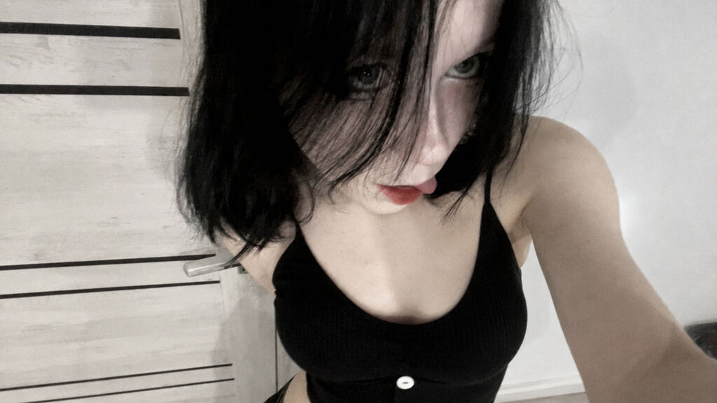 Live Chat with DoraCoote on LiveJasmin