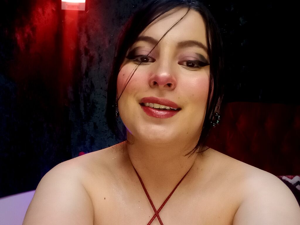AteneaOlsen private fetish cam thumbnail