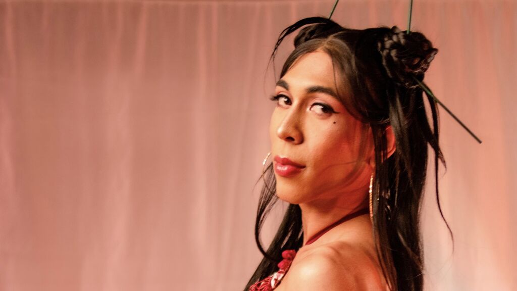 Sex chat gratuit in direct cu ShaynaRosc pe LiveJasmin