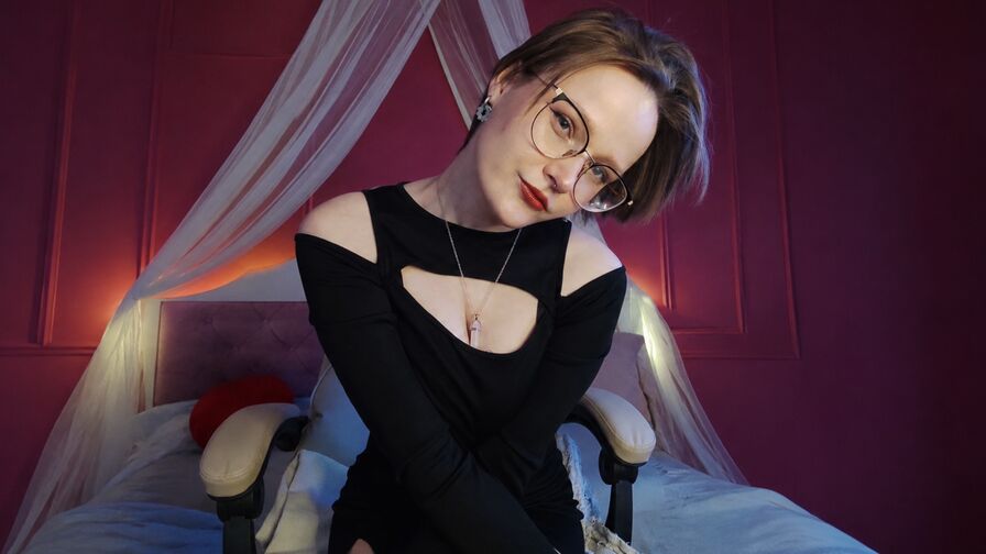Watch TammyMay live on Jasminedc