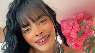 EmmaHillls Live Webcam on LiveJasmin