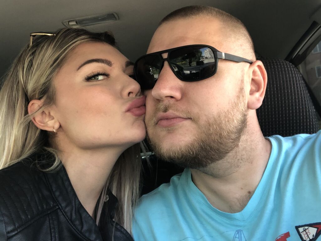 LindyAndAndy couple one on one cam profile