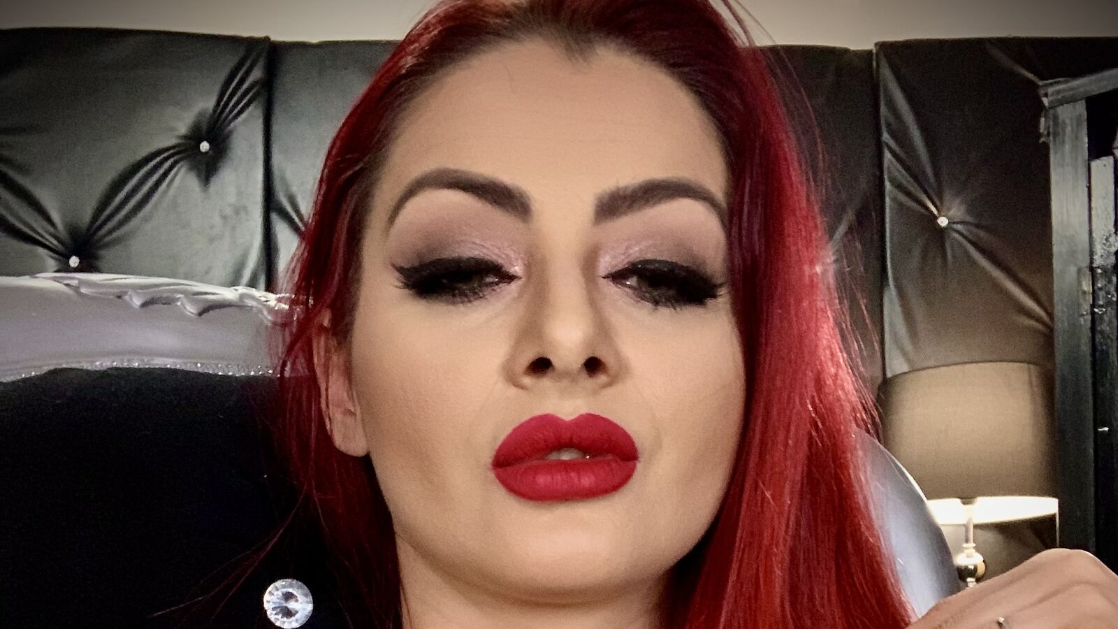 EvangelynDragone erotic portrait