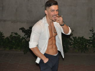 VIVO.webcam NikkoRaven4u (32) man