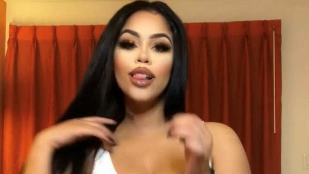  online at GirlsOfJasmin