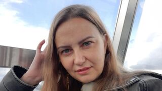 Kostenlos Nackt ArielColt