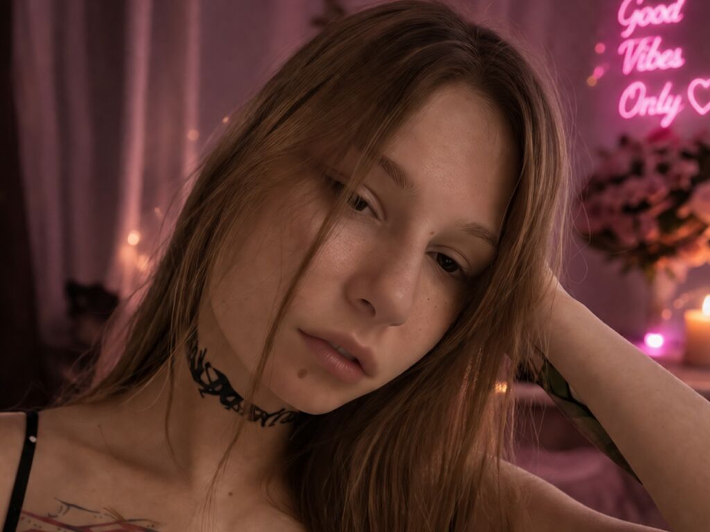 FreddaLennihan LiveJasmin girl live camera feed
