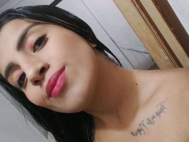 AlanaMierss