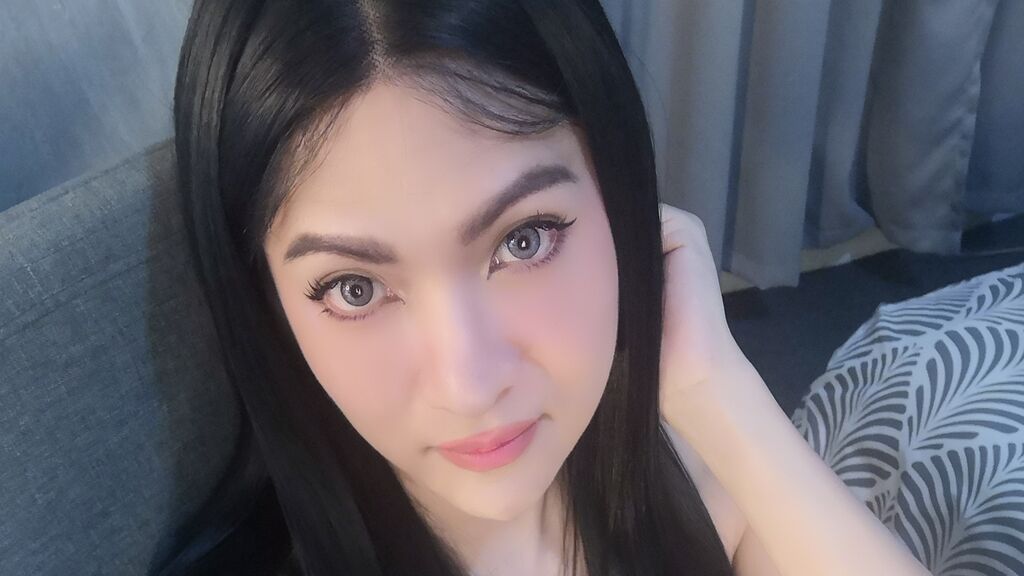 AnneFischer live cam model at LiveJasmin