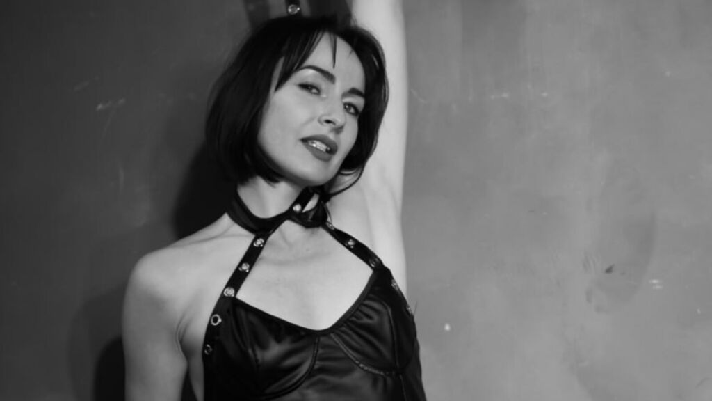 JaquelineRichard live cam model at LiveJasmin