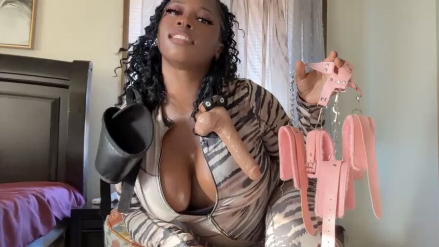 MistressMochaaa's live cam
