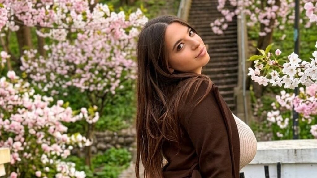 ElizabethBront cover