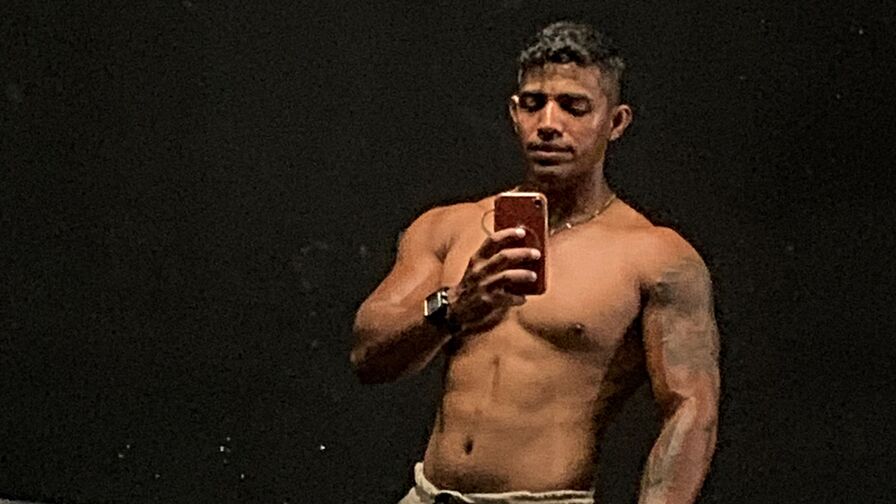 Live HD Nude Chat with DuroJuan