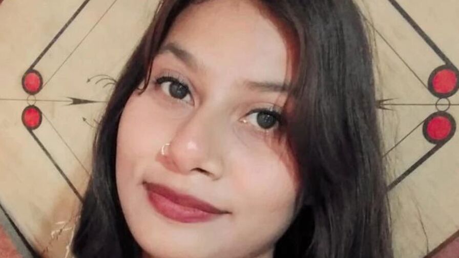 Live Sex Chat with AlijhaLucas