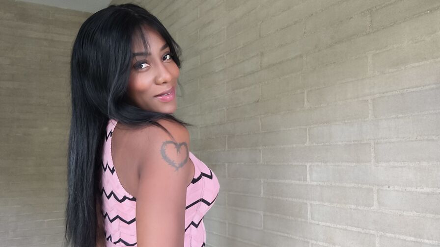 VictoriaRoyall – Female | She Tabe