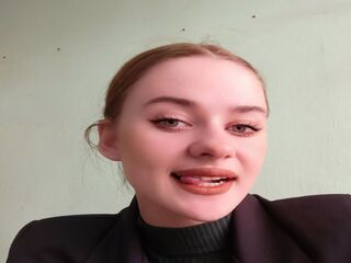 sex cam live AmyZender