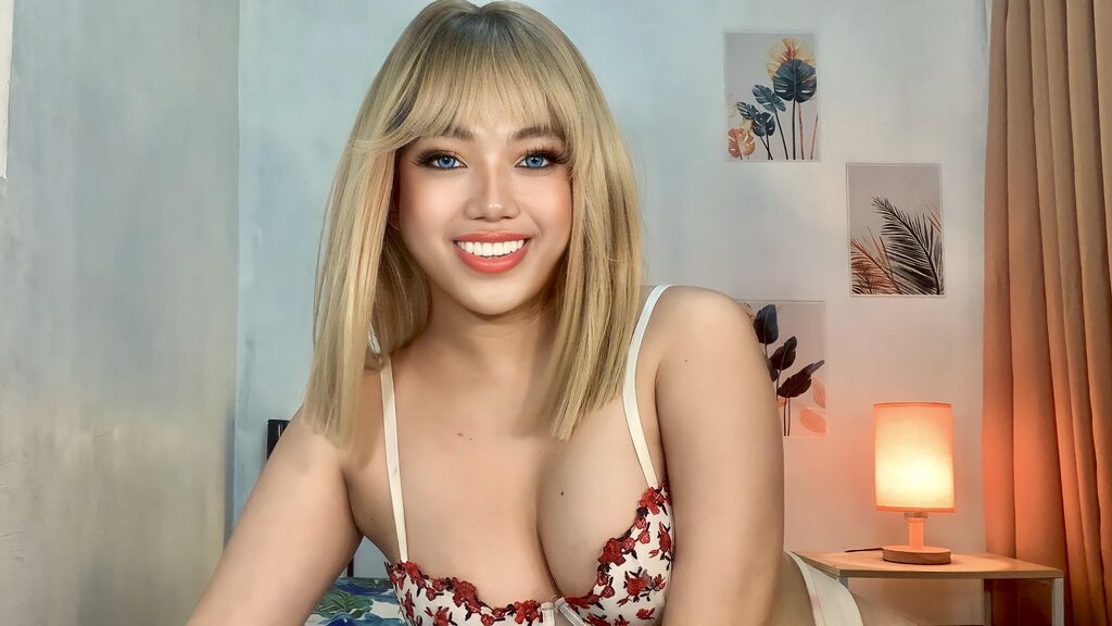 MikyAzumi live cam model at LiveJasmin