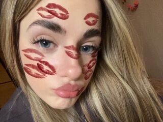White Girl LatoyaMaccarino