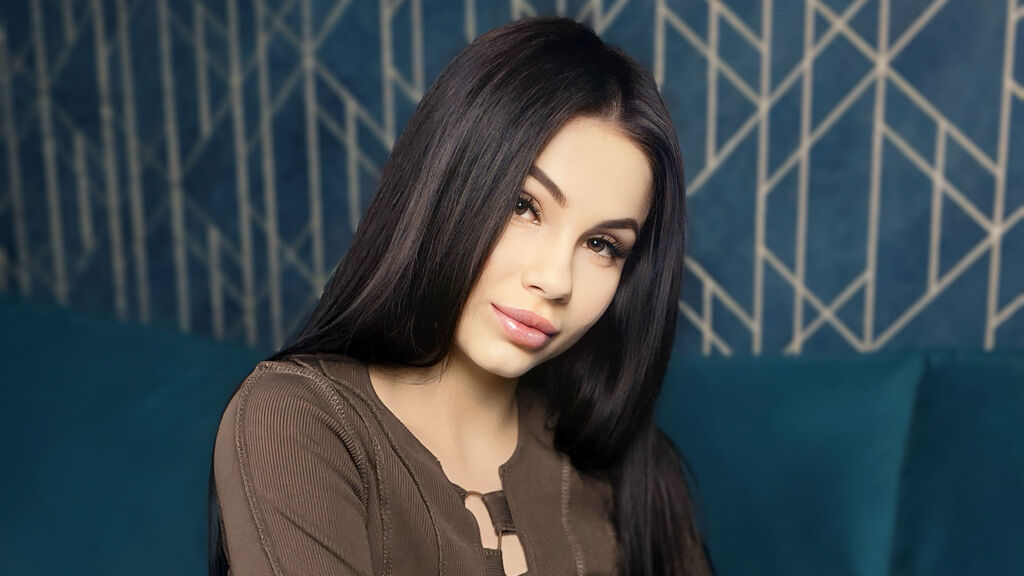 CutemEmma cover