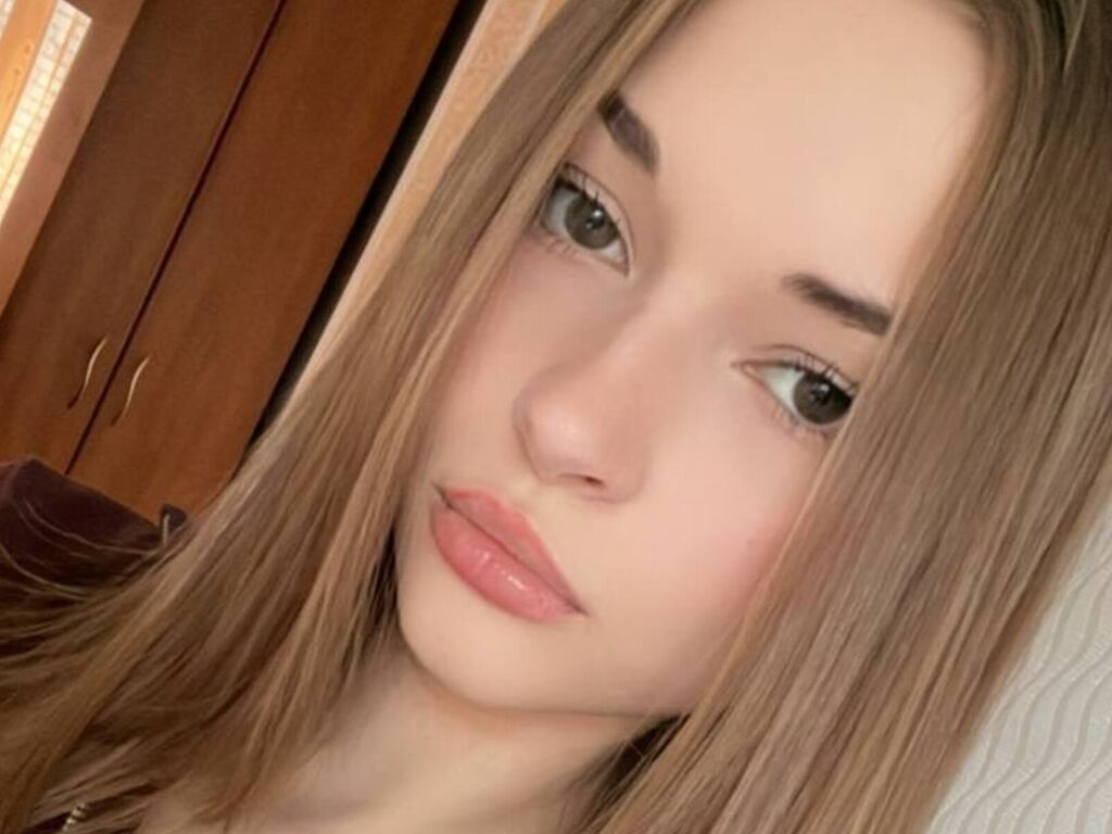 JesicaSchmaling Nude