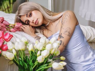 free video chatting LaraRaymon