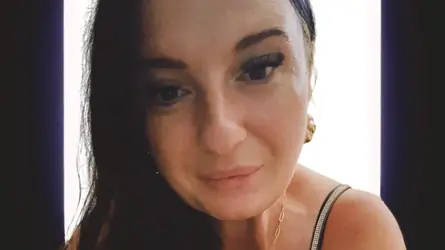 MelaniaKane's chat room