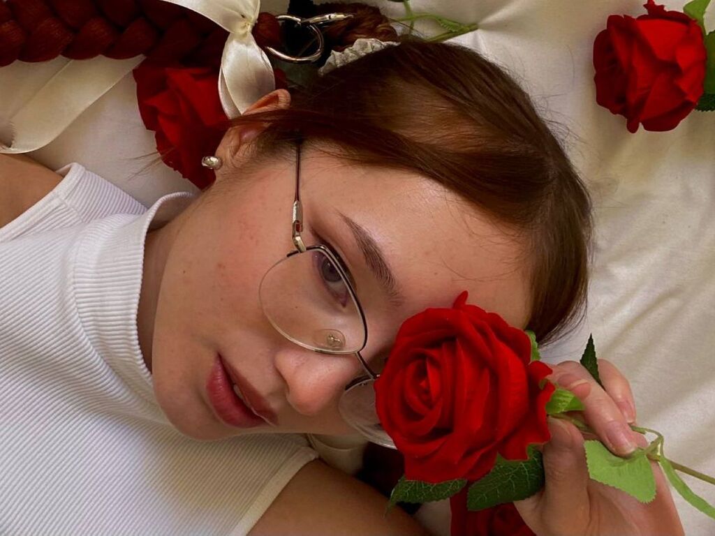 AngeleWirtanen LiveJasmin member chat profile picture