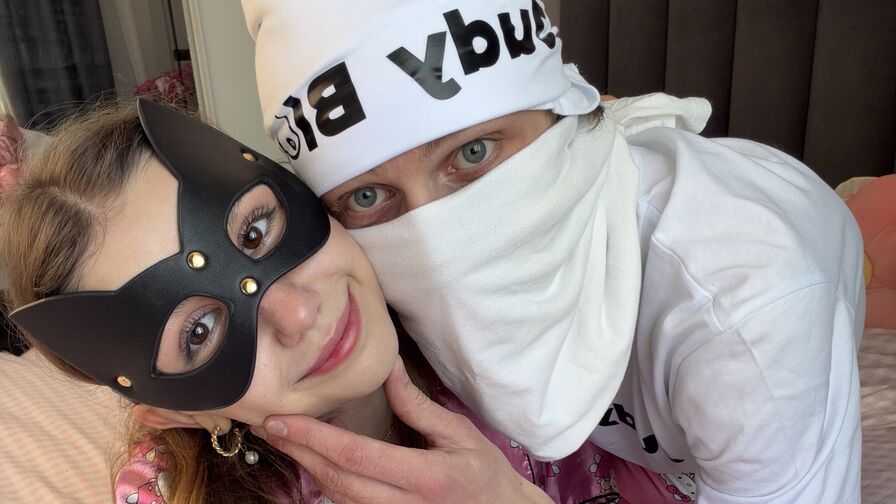 Watch JudyAura live on DMS List