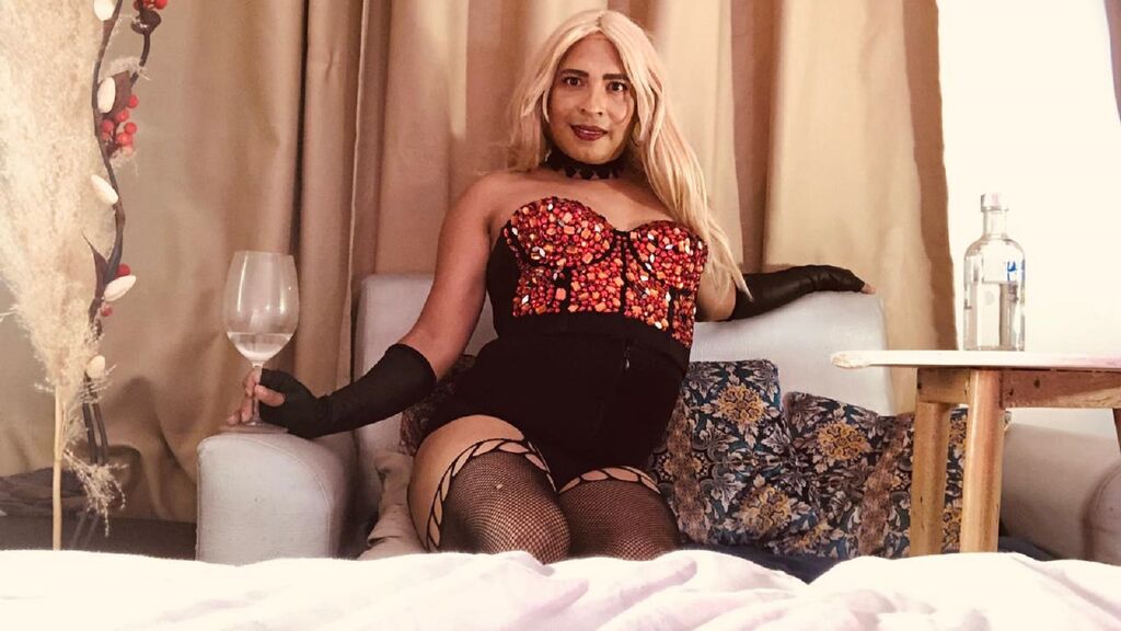 KellySuarez Live Chat on LiveJasmin