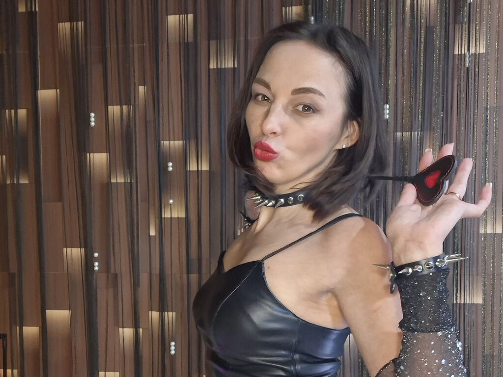 NaomiChris Profile Image