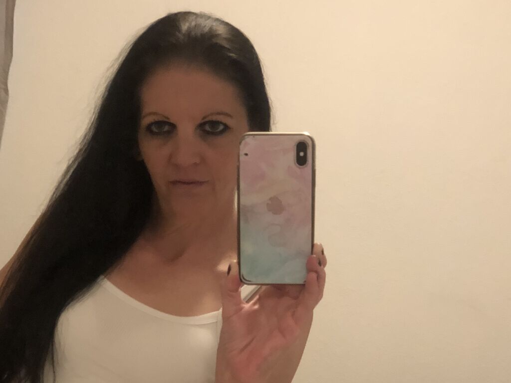 MonicaDay Nackt