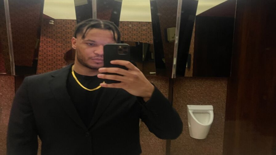 Watch AnthonyLex live on Free Webcamz