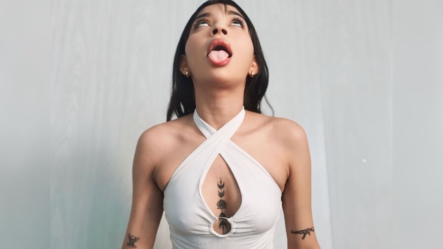Watch RosieRous on HQFuckTube.com
